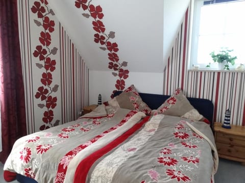 beliebtes FH "Möwe" - nur 2 Minuten vom Strand WLAN inklusive House in Zingst