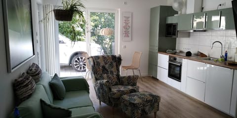 Coffee/tea facilities, Kitchen or kitchenette