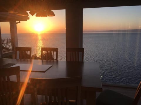 Dining area, Sea view, Sunset