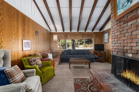 Agate Bay Ranch House in Tahoe Vista