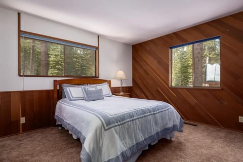 Villa Bossi House in Tahoe Vista