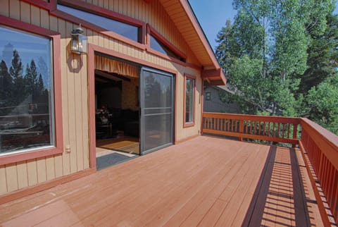 Kingswood Manor House in Tahoe Vista