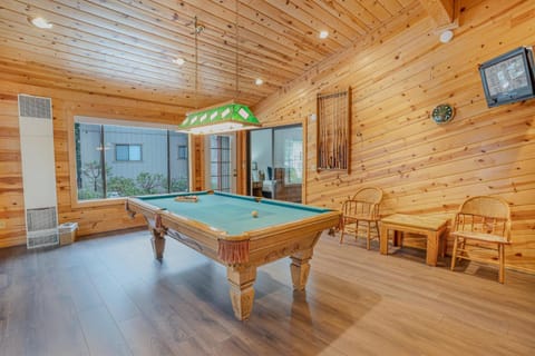 Kingswood Manor House in Tahoe Vista