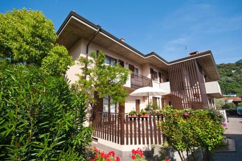 Casa Martinelli Apartment in Nago–Torbole