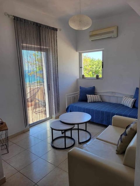 180 Degree Sea View Apartment Apartment in Palaiochora