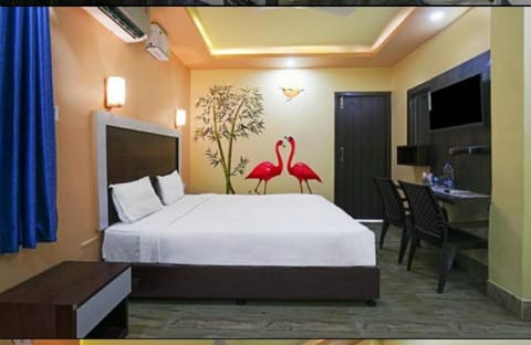 Bed, Photo of the whole room, Bedroom