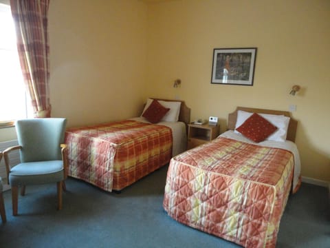 Day, Photo of the whole room