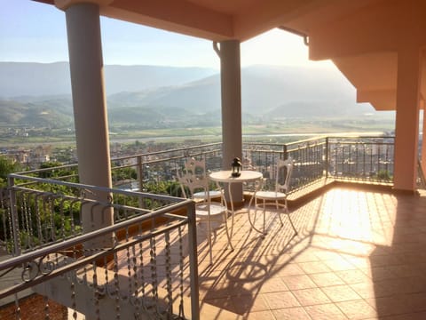 Balcony/Terrace, Balcony/Terrace, City view, Mountain view, River view, Quiet street view