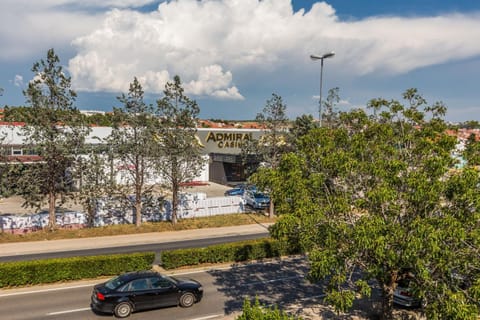 Ivan07 spacious 3BR apartment with terrace Apartment in Zadar