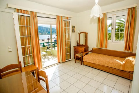 Balcony/Terrace, Living room, Seating area