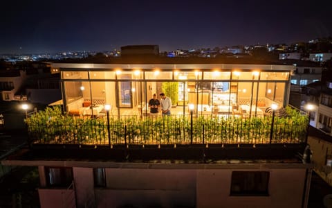 Property building, Balcony/Terrace