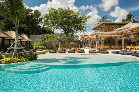 Swimming pool, Swimming pool
