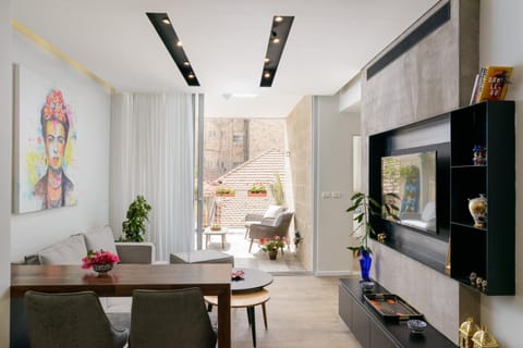 Communal lounge/ TV room, Living room