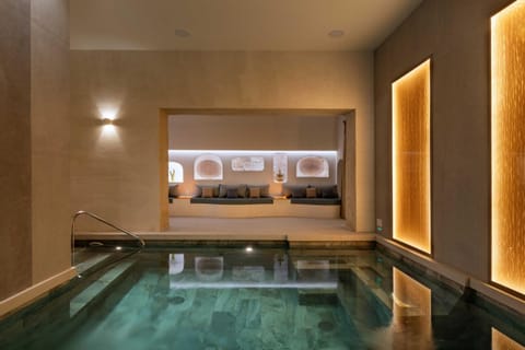 Spa and wellness centre/facilities, Swimming pool