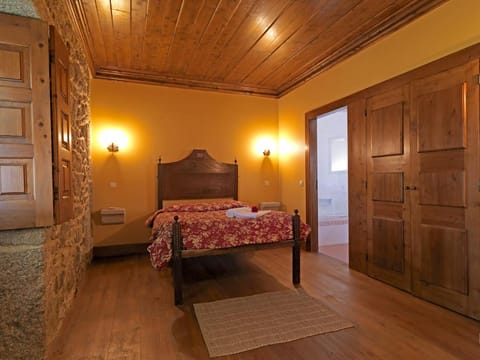 Quinta da Casa Alta Farm Stay in Viana do Castelo District, Portugal