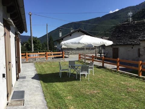 Baita Emilia House in Canton of Ticino