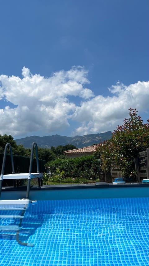 Mini-villa 2 MONTAGNE House in Porto-Vecchio