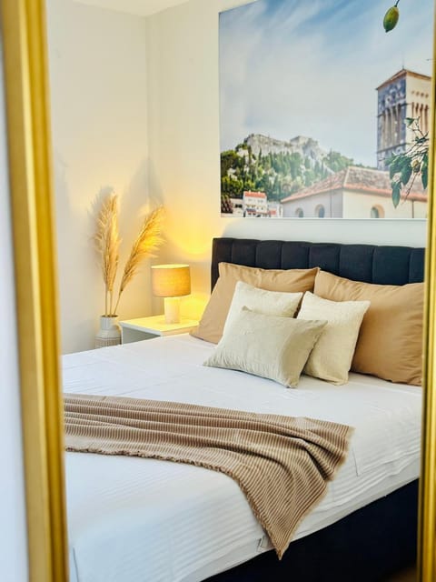 Apartments Sunny Elza Apartment in Hvar