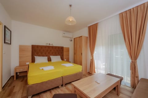 Apartments Sole Mar Apartment in Montenegro