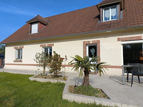 Maison OPTIKU CORMEILLES House in Normandy