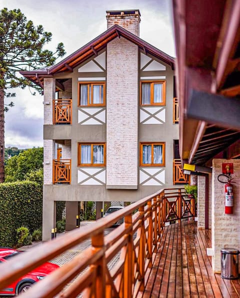 Property building, Balcony/Terrace