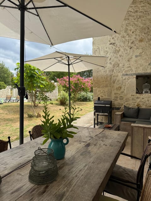 Patio, BBQ facilities, Garden, Dining area, Garden view