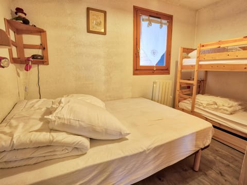 Appartement calme 6-8 pers, animaux admis, parking couvert - FR-1-505-63 Apartment in Notre-Dame-de-Bellecombe