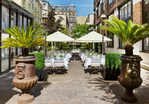 Patio, Restaurant/places to eat, Garden