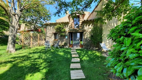 Facade/entrance, Garden, Garden