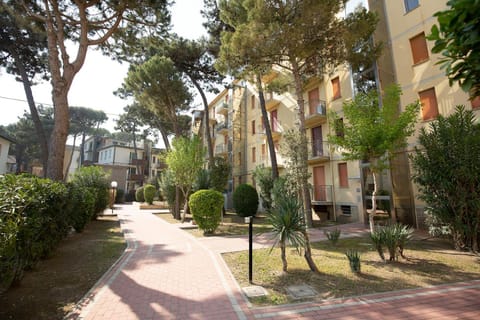 Property building, Garden, Garden view