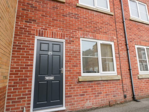 Valiant House House in Scarborough