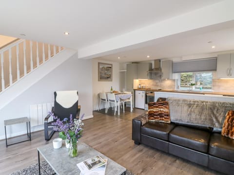 Cuckoo Cottage House in Bridport