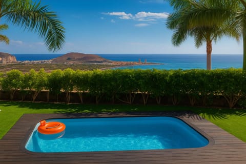 Pool view, Sea view, Swimming pool