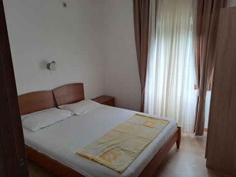 Apartments Petrović Apartment in Kotor Municipality