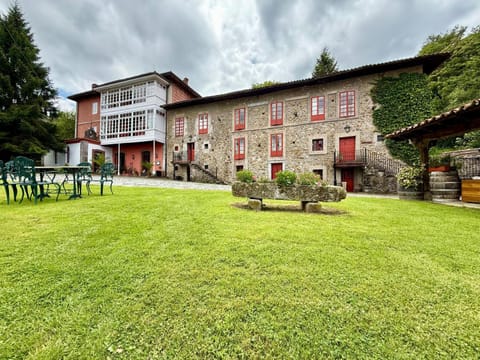 Property building, Natural landscape, Garden
