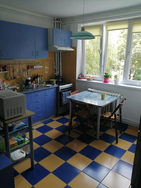 Dining area, Communal kitchen