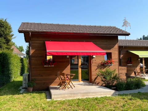 Fiechtehüsli (tiny house) Apartment in Canton of Bern (Region)
