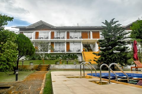 Property building, Day, Natural landscape, Garden, Garden view, Pool view, Swimming pool