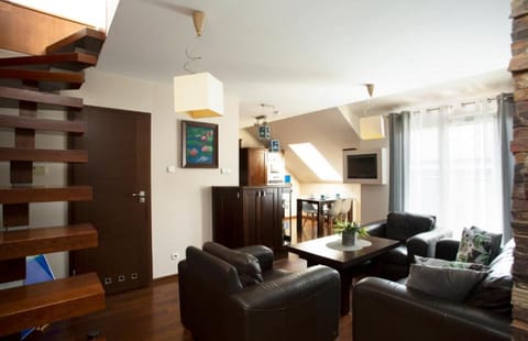 Living room, Photo of the whole room, Seating area