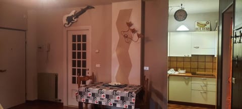 Le Chat Riant Apartment in Aosta Valley, Italy