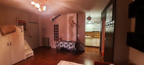 Le Chat Riant Apartment in Aosta Valley, Italy