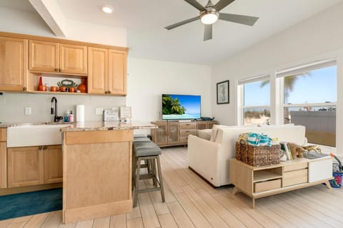 Beach Dreams Resort House in Bradenton Beach
