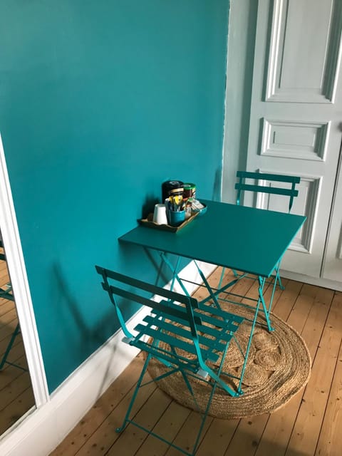 Chambre cosy dans maison de maître Vacation rental in Hauts-de-France