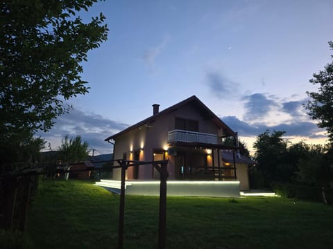 Property building, Night