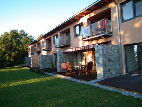 Property building, Day