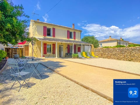 Property building, View (from property/room)