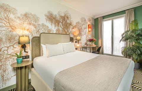 Bed, Bedroom