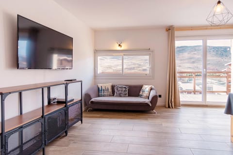 Superbe appart avec sauna, au pied du télésiège, WiFi, babyfoot Apartment in Les Deux Alpes