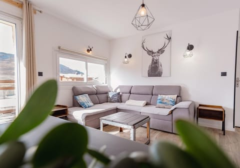 Superbe appart avec sauna, au pied du télésiège, WiFi, babyfoot Apartment in Les Deux Alpes