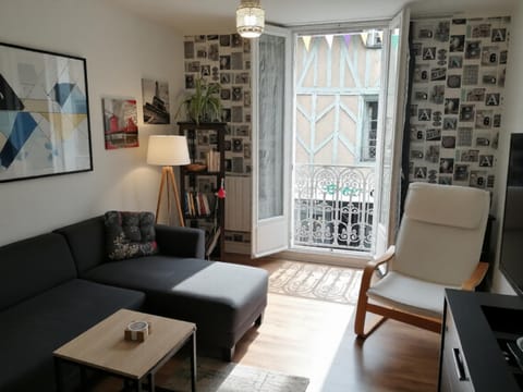 TV and multimedia, Living room, internet